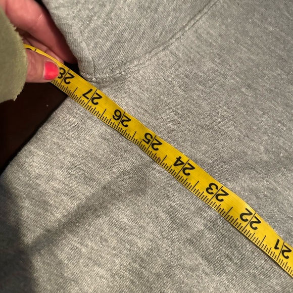 Eeyore sweatshirt - Picture 4 of 8